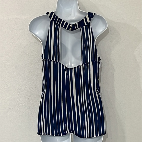 Banana Republic Sleeveless Top Size 4 - Picture 4 of 6